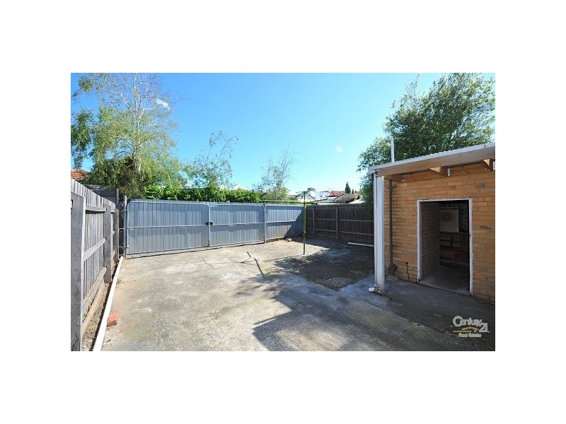 31 Grosvenor Street, St Kilda East VIC 3183
