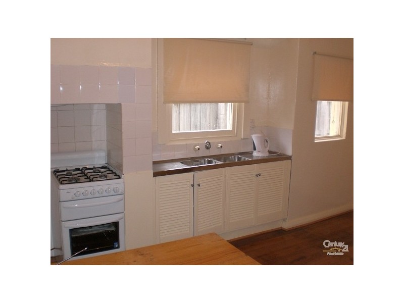 18 Lyons Street, Carnegie VIC 3163