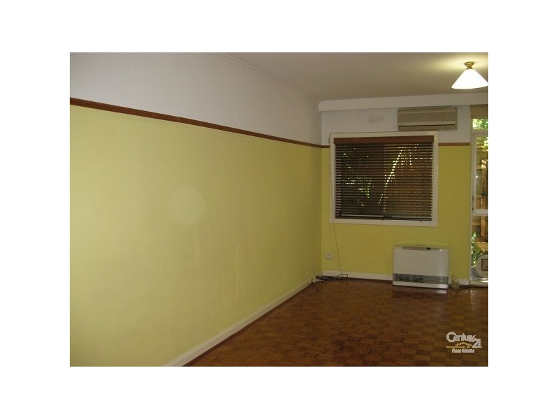 15/6 Westbury Street, St Kilda East VIC 3183