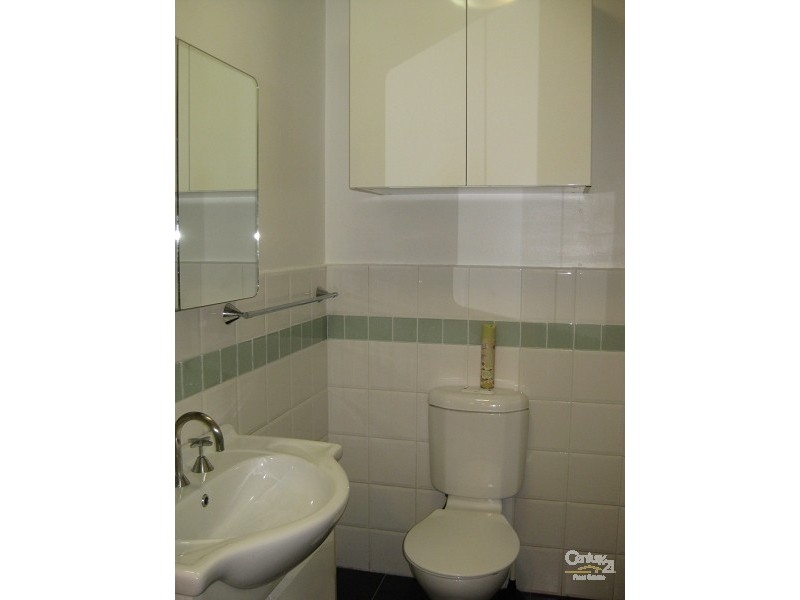 15/6 Westbury Street, St Kilda East VIC 3183