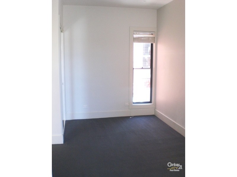 1/304 Carlisle Street, St Kilda East VIC 3183