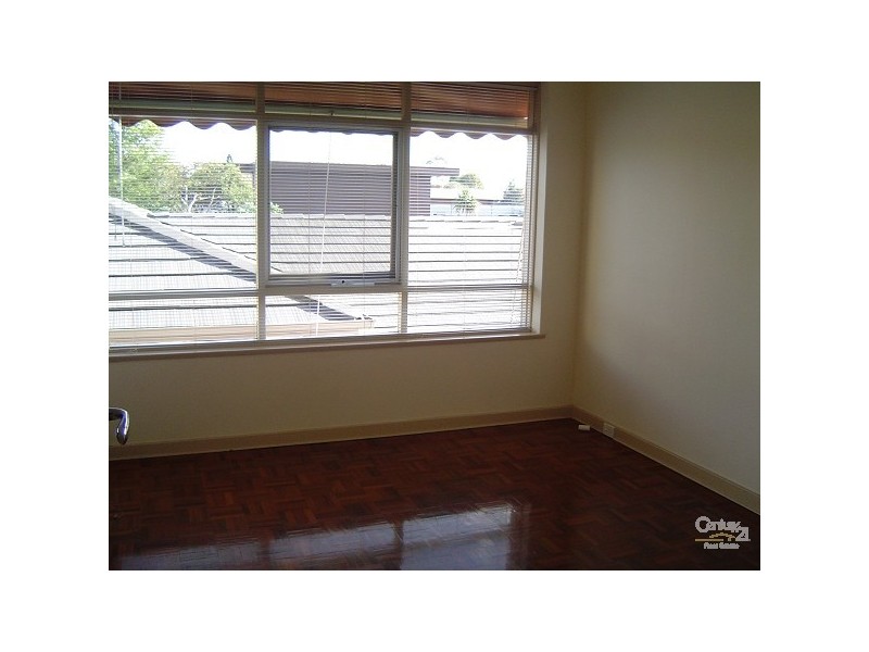 3/384a Glen Eira Road, Caulfield VIC 3162