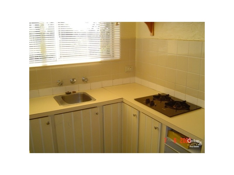 26/26 Lansdowne Road, St Kilda East VIC 3183