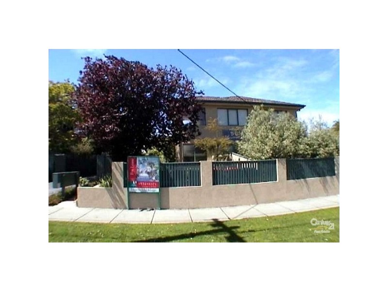 8/50 Lillimur Road, Ormond VIC 3204