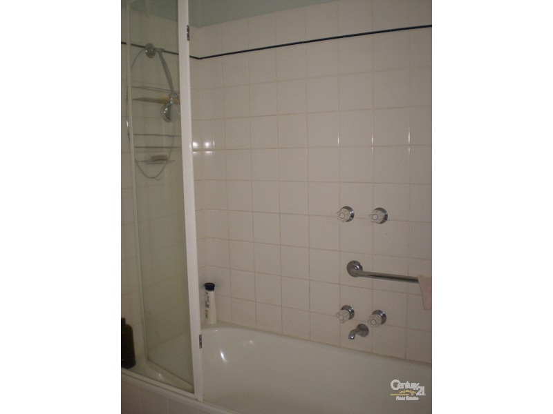 6/4 Parkside Street, Elsternwick VIC 3185