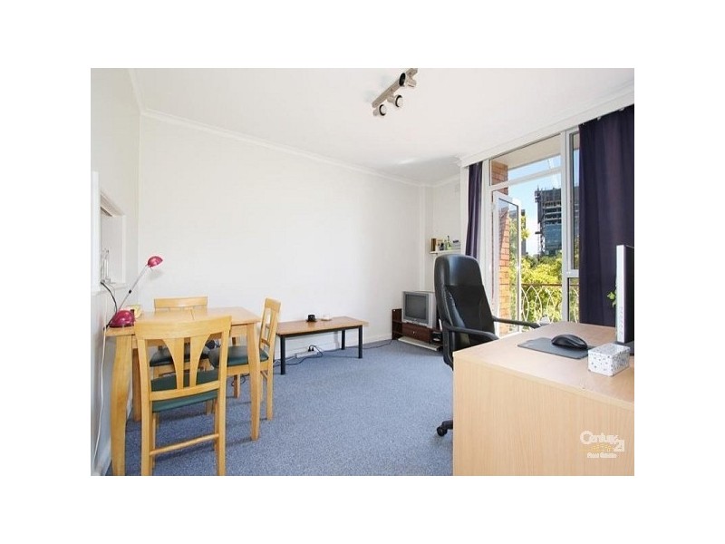 29/26 Toorak Road West, South Yarra VIC 3141