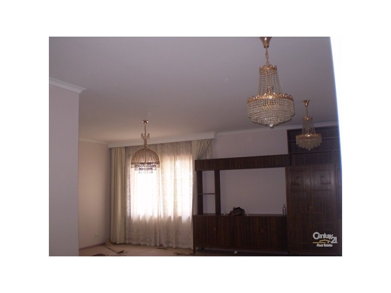 1/10 Wyuna Road, Caulfield North VIC 3161