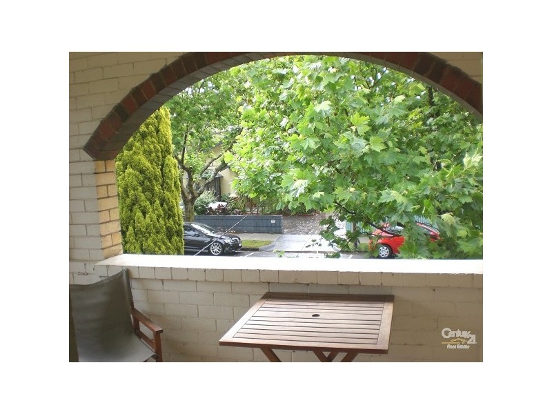 3/7 Vautier Street, Elwood VIC 3184