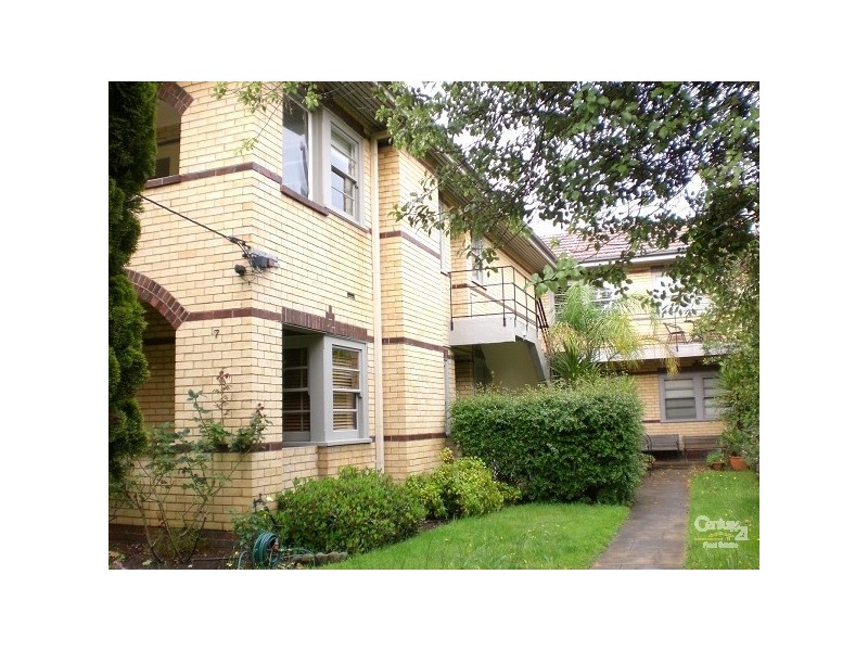 3/7 Vautier Street, Elwood VIC 3184