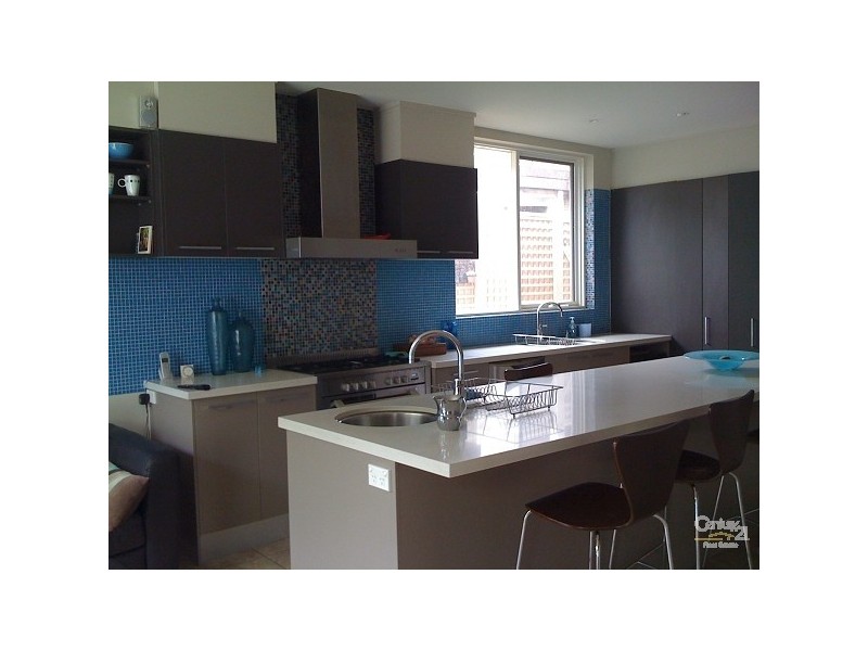 3 St Aubins Avenue, Caulfield North VIC 3161