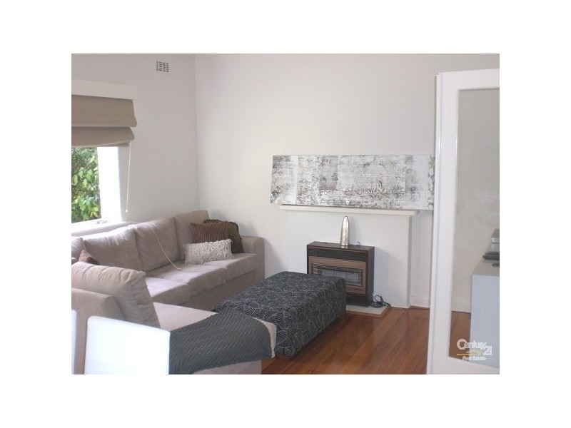 3/129 Kambrook Road, Caulfield North VIC 3161