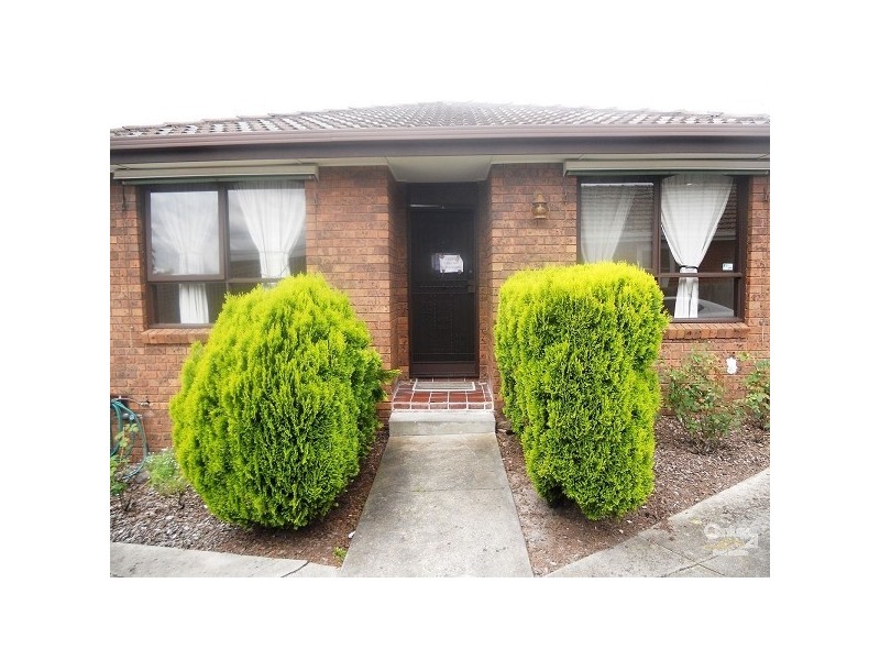 2/15 Sebastopol Street, Caulfield North VIC 3161