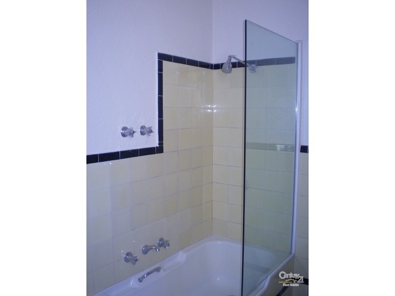 2/66 Riddell Parade, Elsternwick VIC 3185