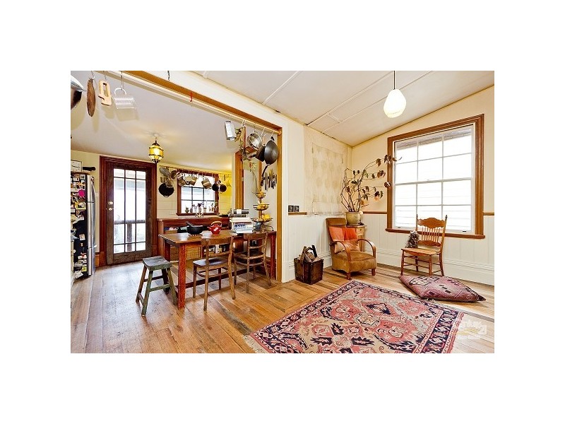 33 Marlborough Street, St Kilda East VIC 3183