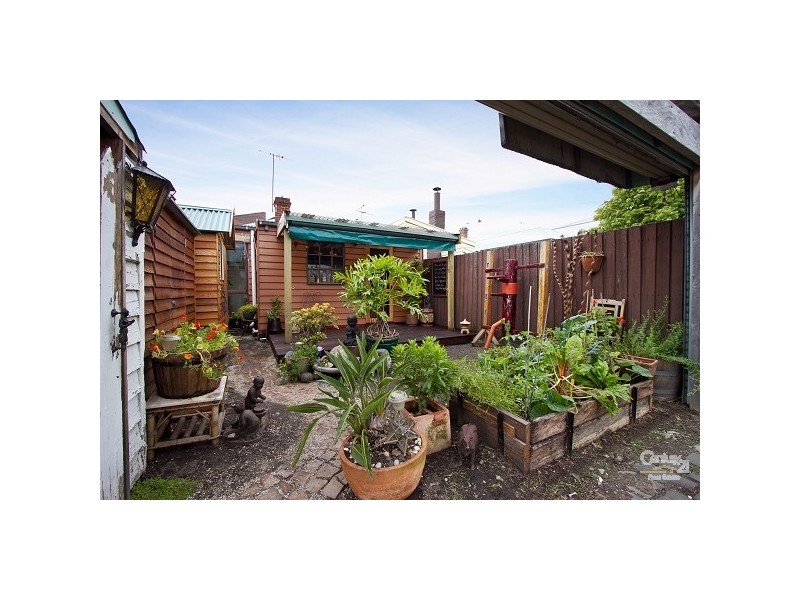 33 Marlborough Street, St Kilda East VIC 3183