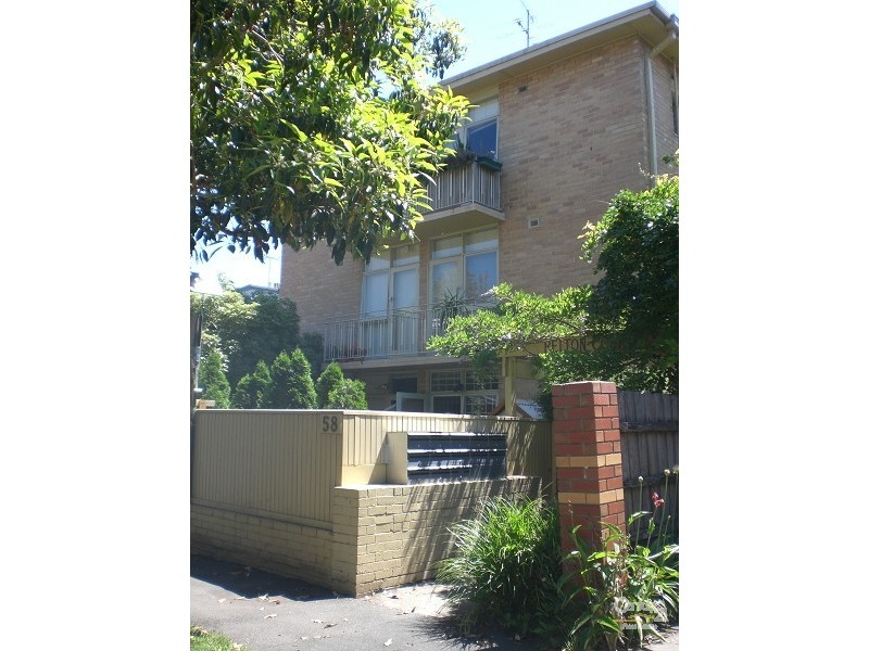 9/58 Lansdowne Street, St Kilda East VIC 3183