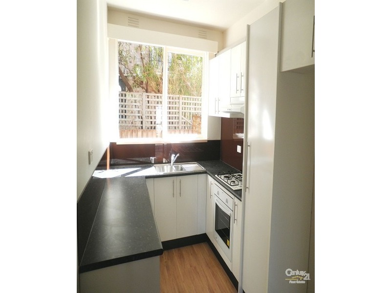 2/11 Southey Street, Elwood VIC 3184