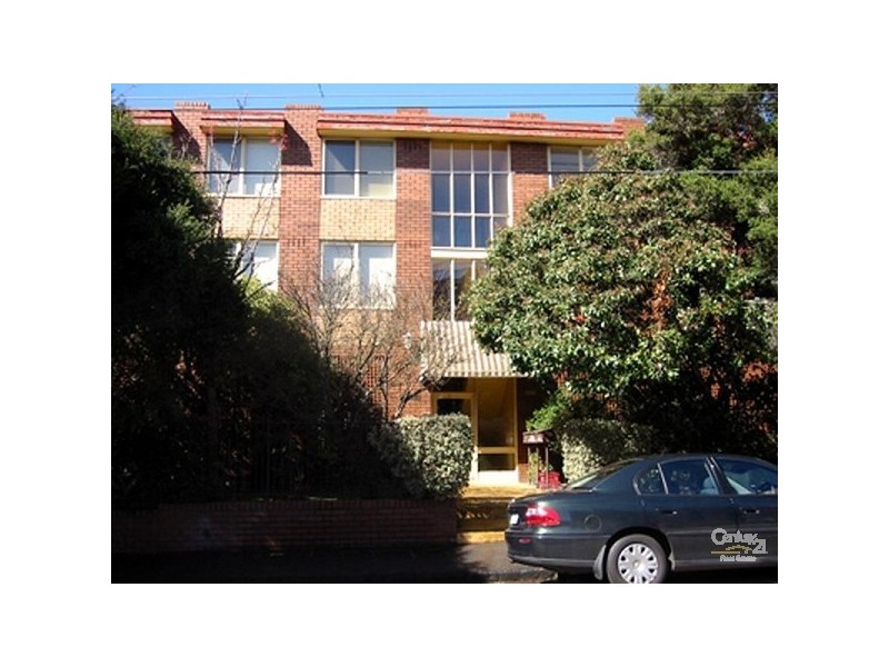 3/11 Jackson Street, St Kilda VIC 3182