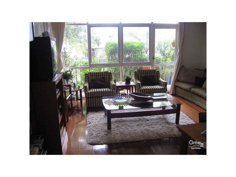 2/23 Belmont Avenue North, Glen Iris VIC 3146