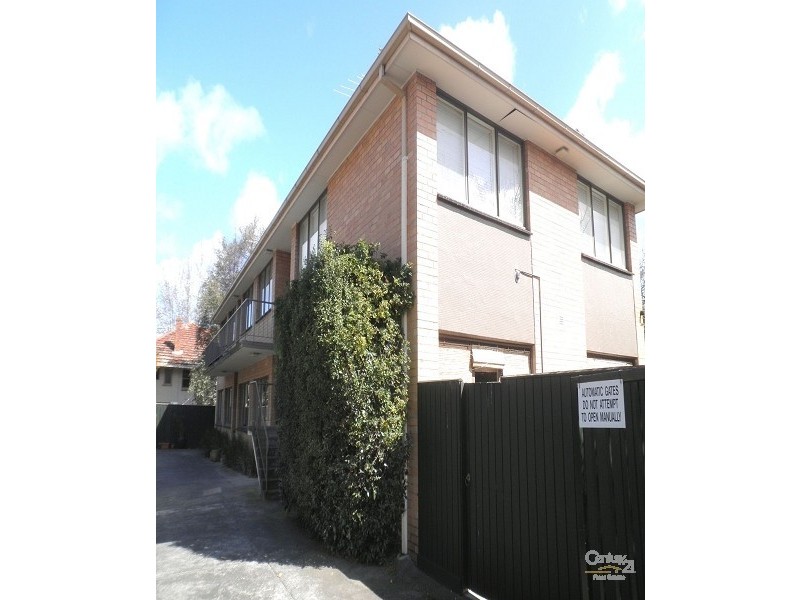 2/11 Southey Street, Elwood VIC 3184
