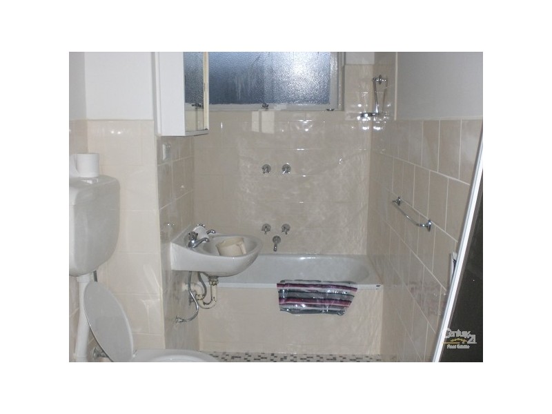 4/34 Westbury Street, St Kilda East VIC 3183