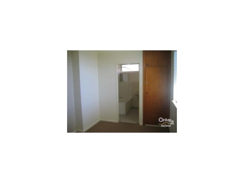 2/5 Rainsford Street, Elwood VIC 3184