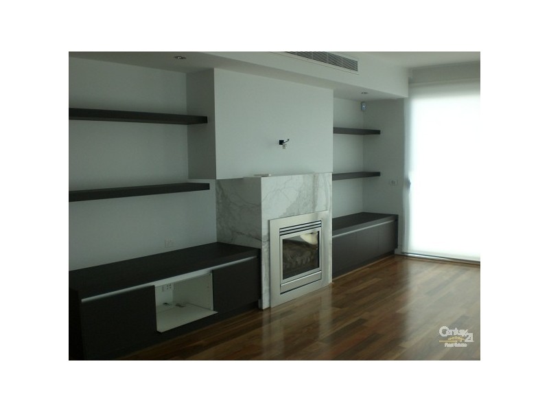 4/10 Marine Parade, St Kilda VIC 3182