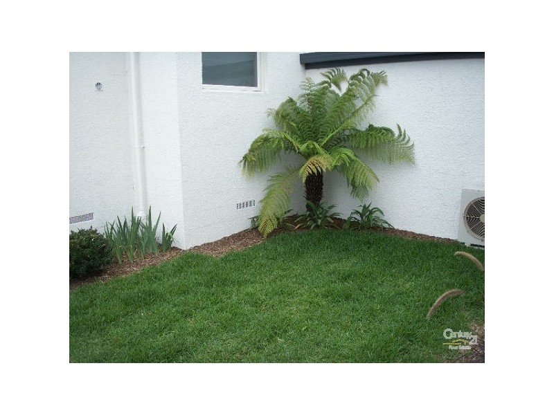 2/22 Fairfield Grove, Caulfield South VIC 3162