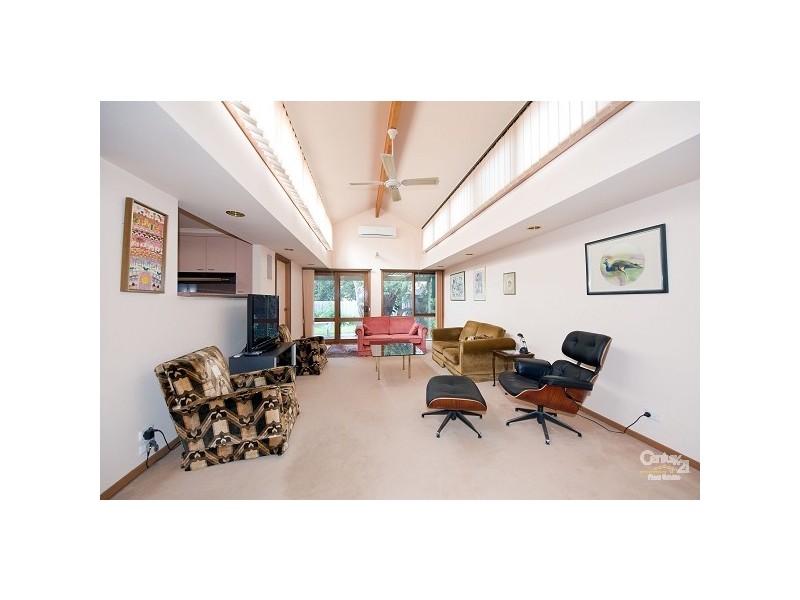 17 Park Street, Elsternwick VIC 3185