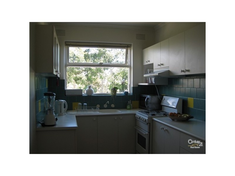 11/8 Te Arai Avenue, St Kilda East VIC 3183