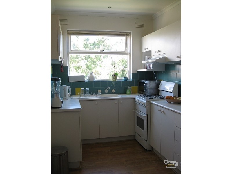 11/8 Te Arai Avenue, St Kilda East VIC 3183