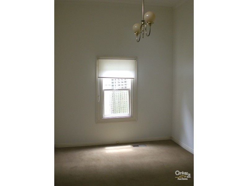 37 Ebden Street, Brighton VIC 3186