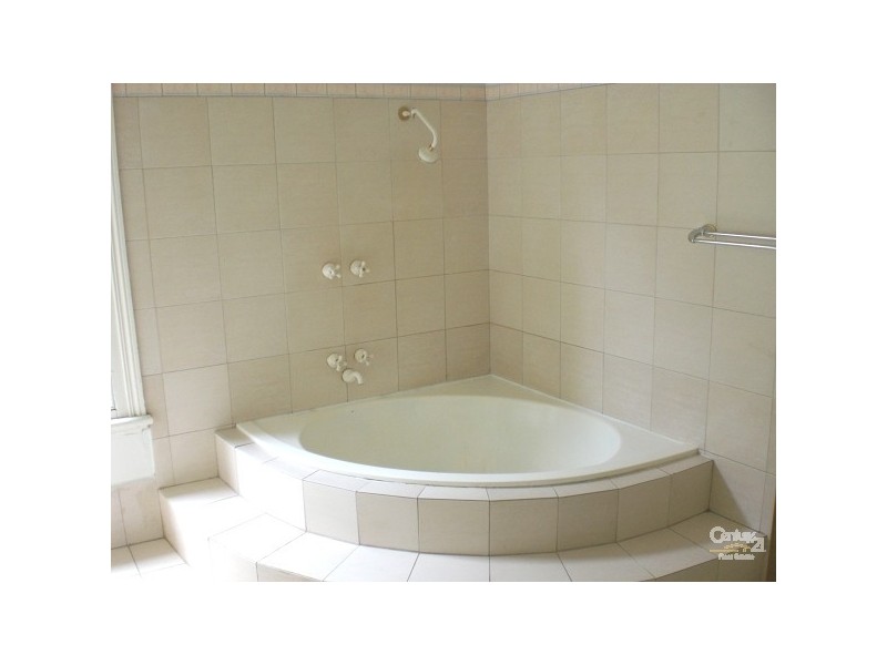 37 Ebden Street, Brighton VIC 3186