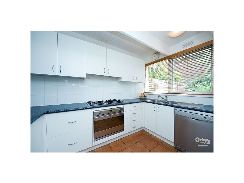 6/18 Narong Road, Caulfield North VIC 3161