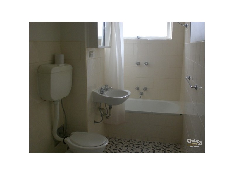 4/34 Westbury Street, St Kilda East VIC 3183