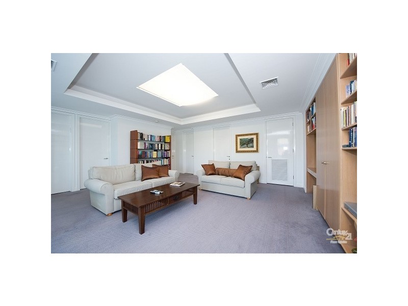 20 Langdon Road, Caulfield North VIC 3161