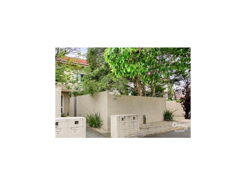 3/129 Kambrook Road, Caulfield North VIC 3161