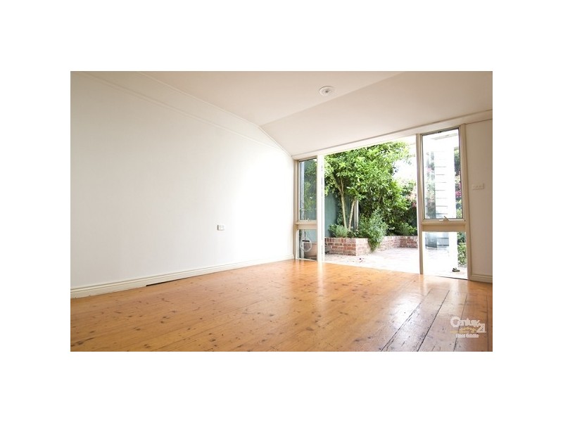119 Napier Street, South Melbourne VIC 3205