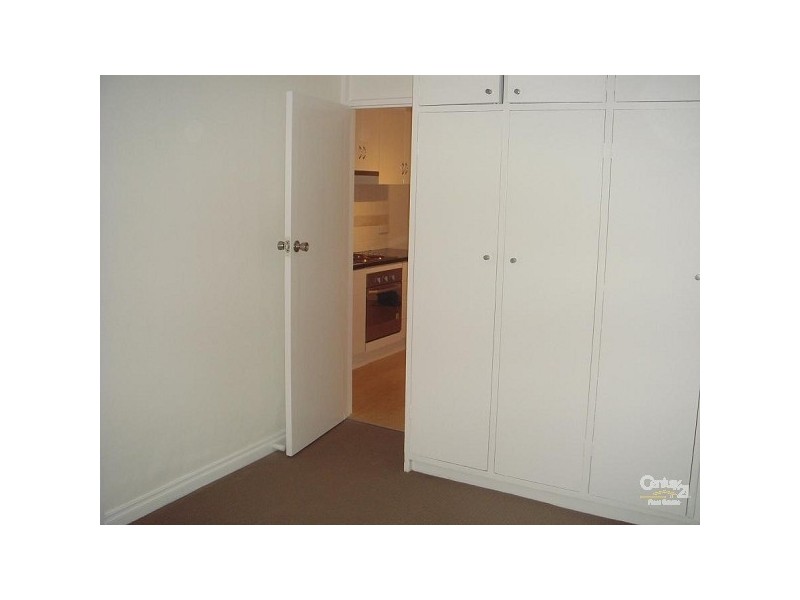 3/40 Waterloo Cres, St Kilda VIC 3182