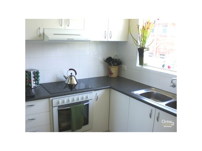 6/18 Magnolia Road, Gardenvale VIC 3185