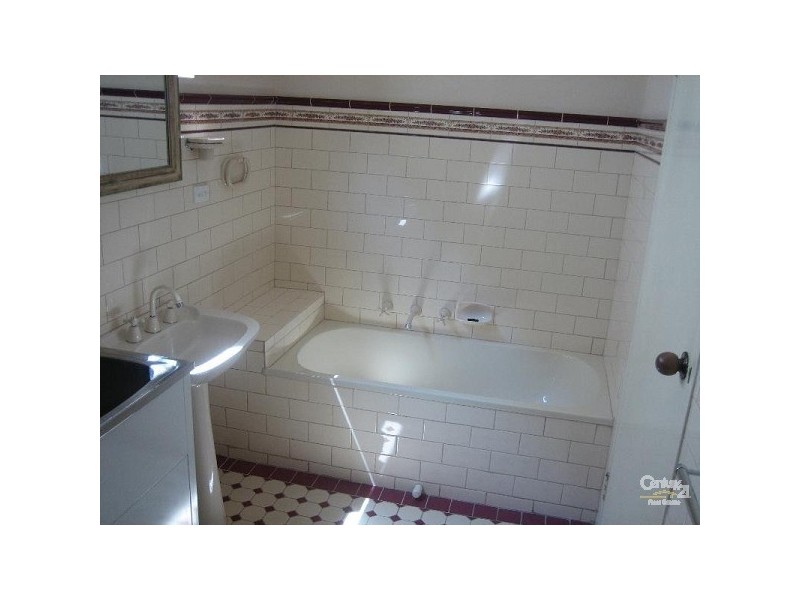 4/55 Dover Street, Flemington VIC 3031