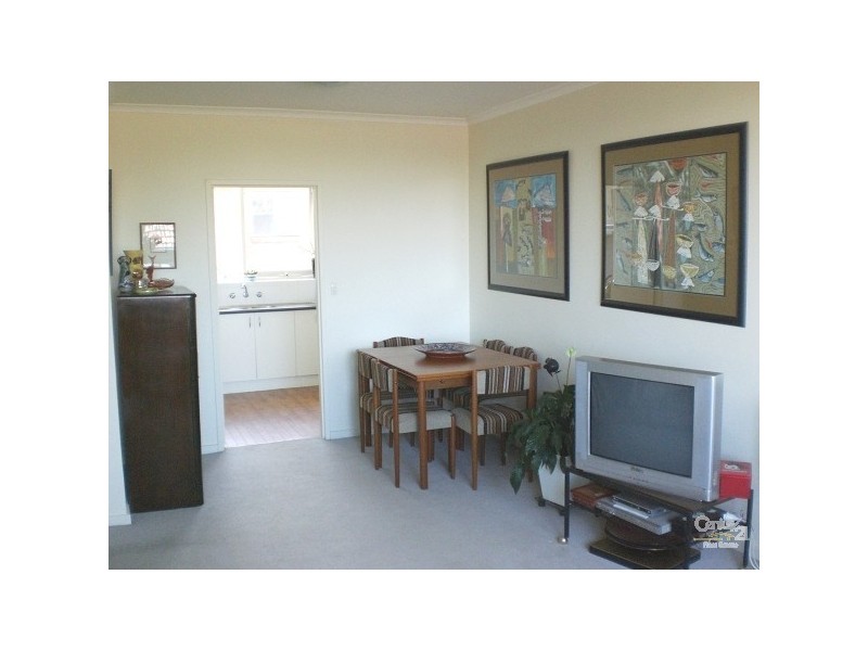 6/18 Magnolia Road, Elsternwick VIC 3185