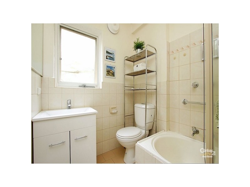 9/93 Ormond Road, Elwood VIC 3184