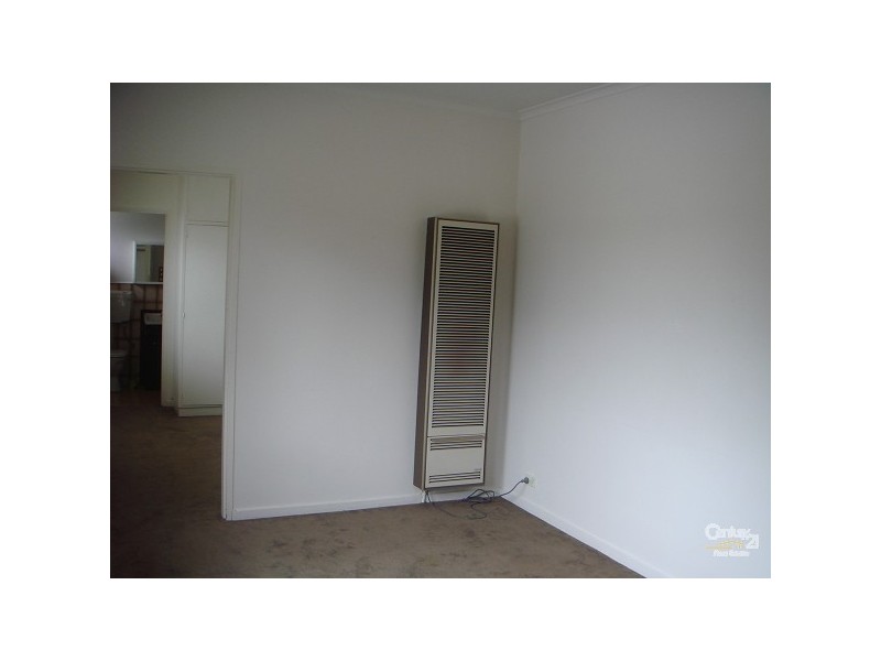 8/37 Crimea Street, St Kilda VIC 3182