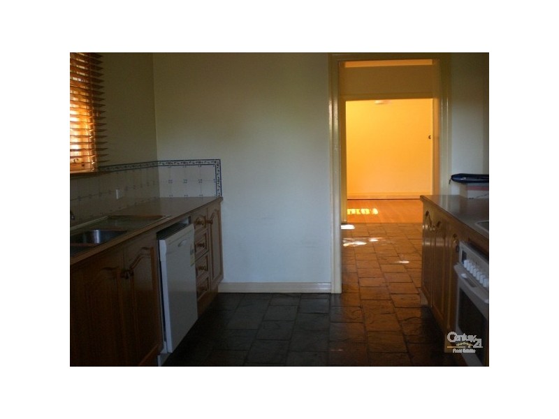 36 Crimea Street, Caulfield North VIC 3161
