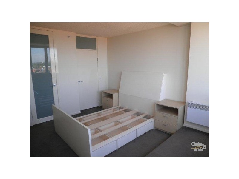 6E/12 Marine Parade, St Kilda VIC 3182