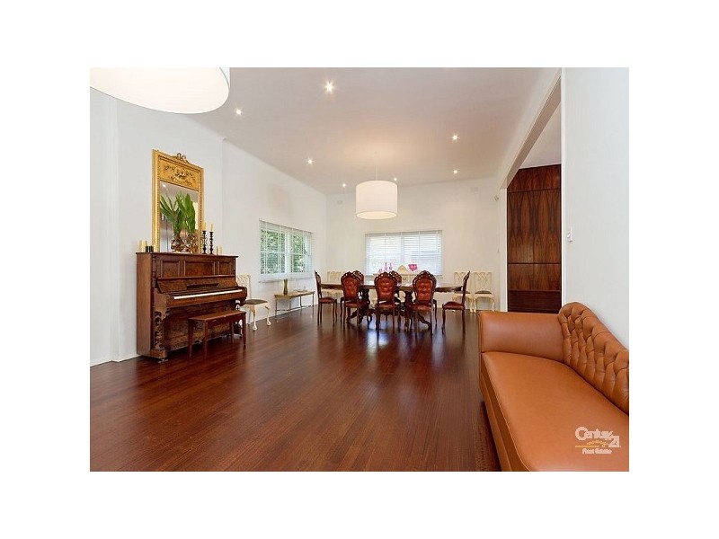 83 Lumeah Road, Caulfield North VIC 3161