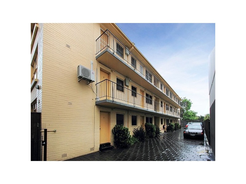 9/93 Ormond Road, Elwood VIC 3184