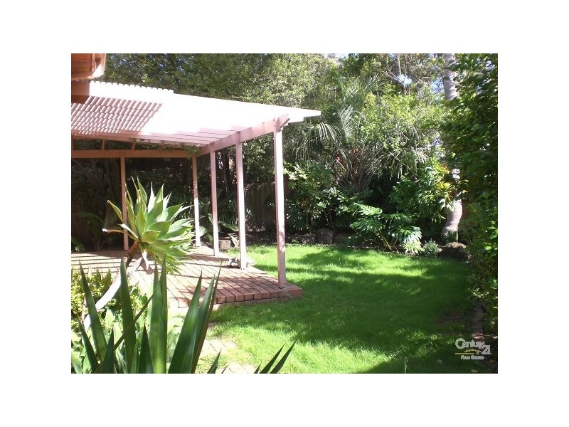 33 Talbot Ave, St Kilda East VIC 3183