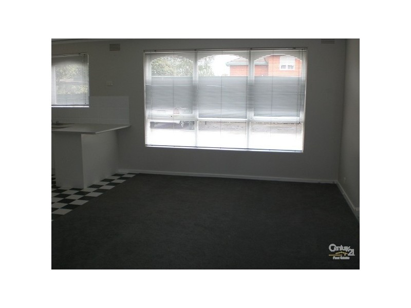 6/11 Poplar Grove, Carnegie VIC 3163